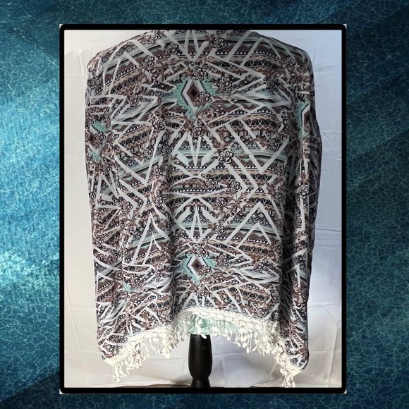 Vanity Aztec Print w/ Fringe Trim Kimono Wrap & 2 Matching Mint Tank Tops Bundle - Picture 4 of 11